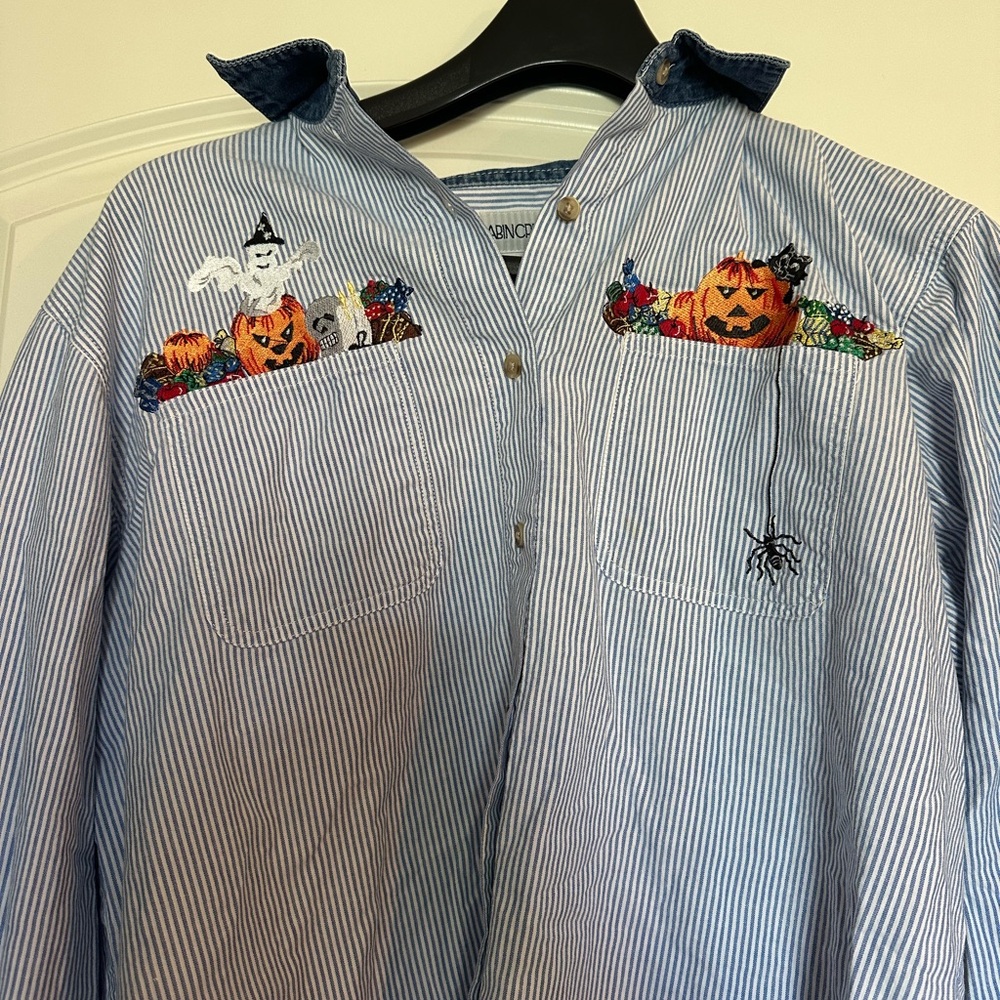 Vintage Halloween button down size large